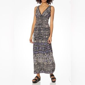 ANGIE Maxi V Neck Boho Dress